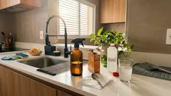 Como encurtar a faxina do dia a dia: 15 truques simples — incluindo um ajuste que quase ninguém faz